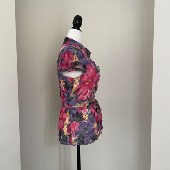 Floral Blouse - Picture 3 of 4